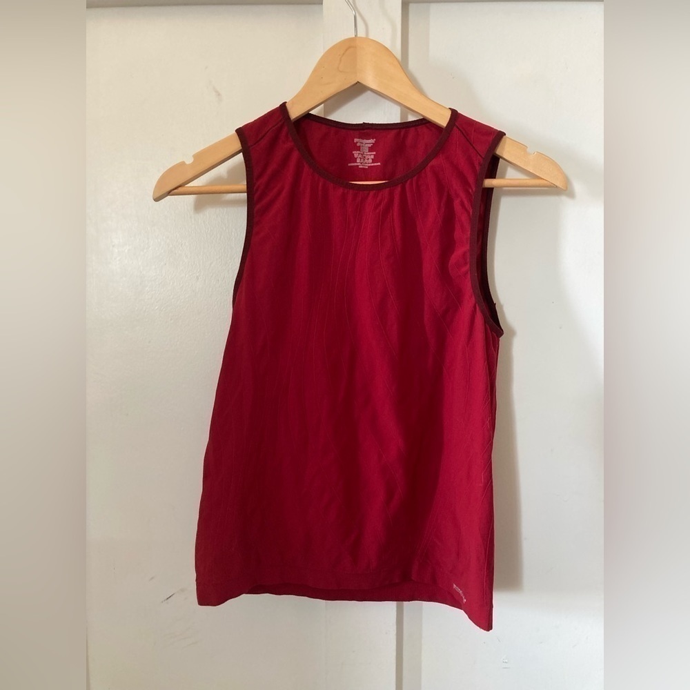 PATAGONIA athletic tank top spandex blend fabric spring 2005 Y2K